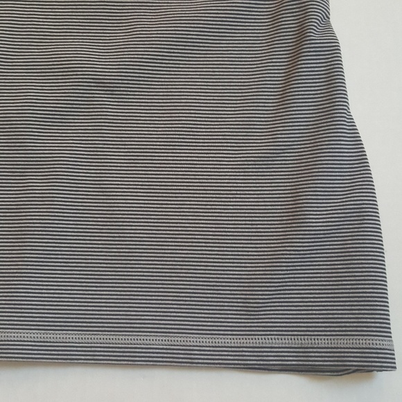 Lululemon Stripe Black & Gray Power Y Tank 4 - Picture 2 of 8